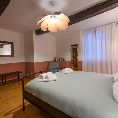 Apartmán Centro Storico, 300m Dal Castello Ivrea